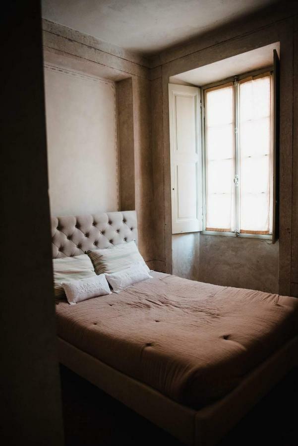 Regina Teodolinda Suites Лальо Екстериор снимка