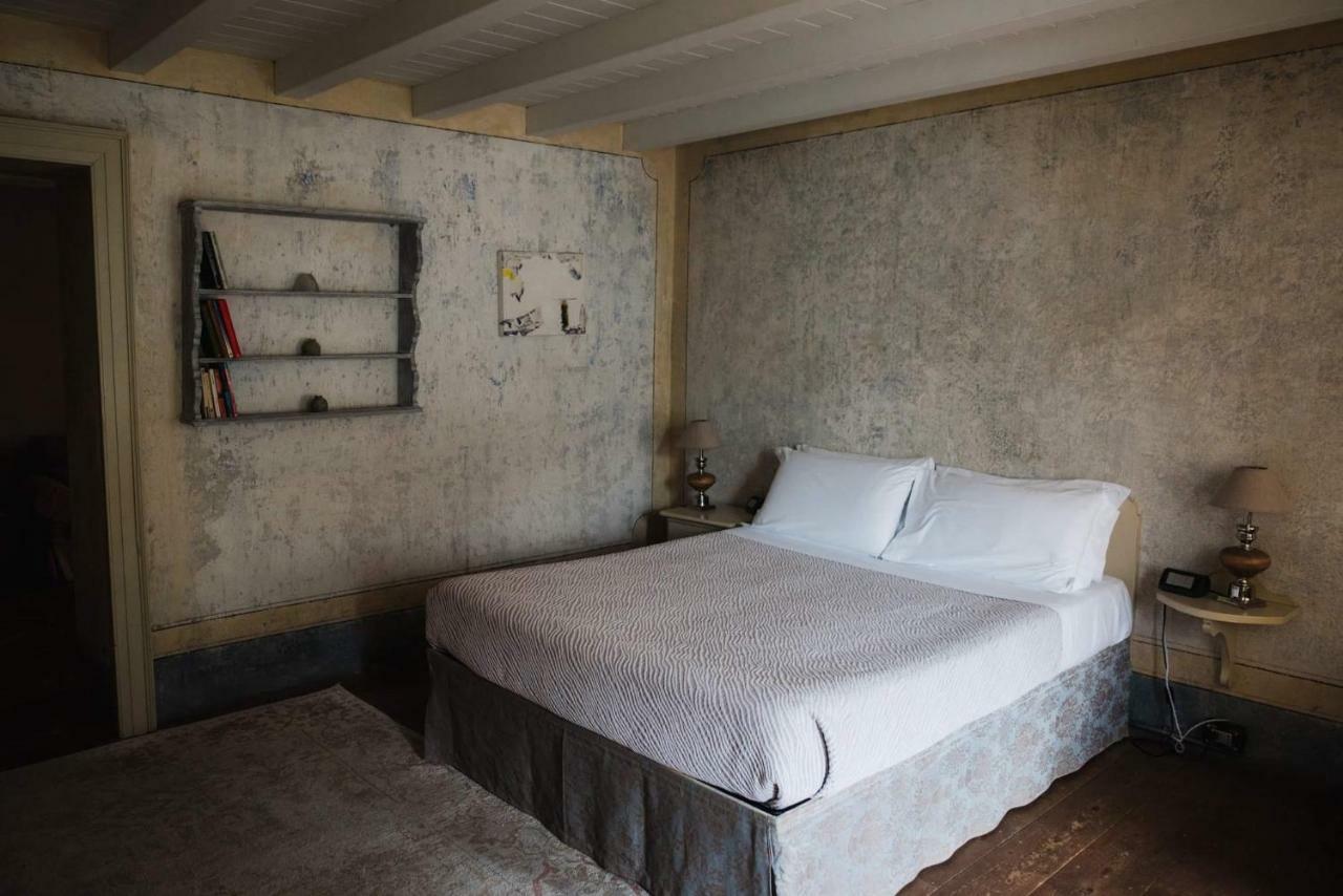 Regina Teodolinda Suites Лальо Екстериор снимка